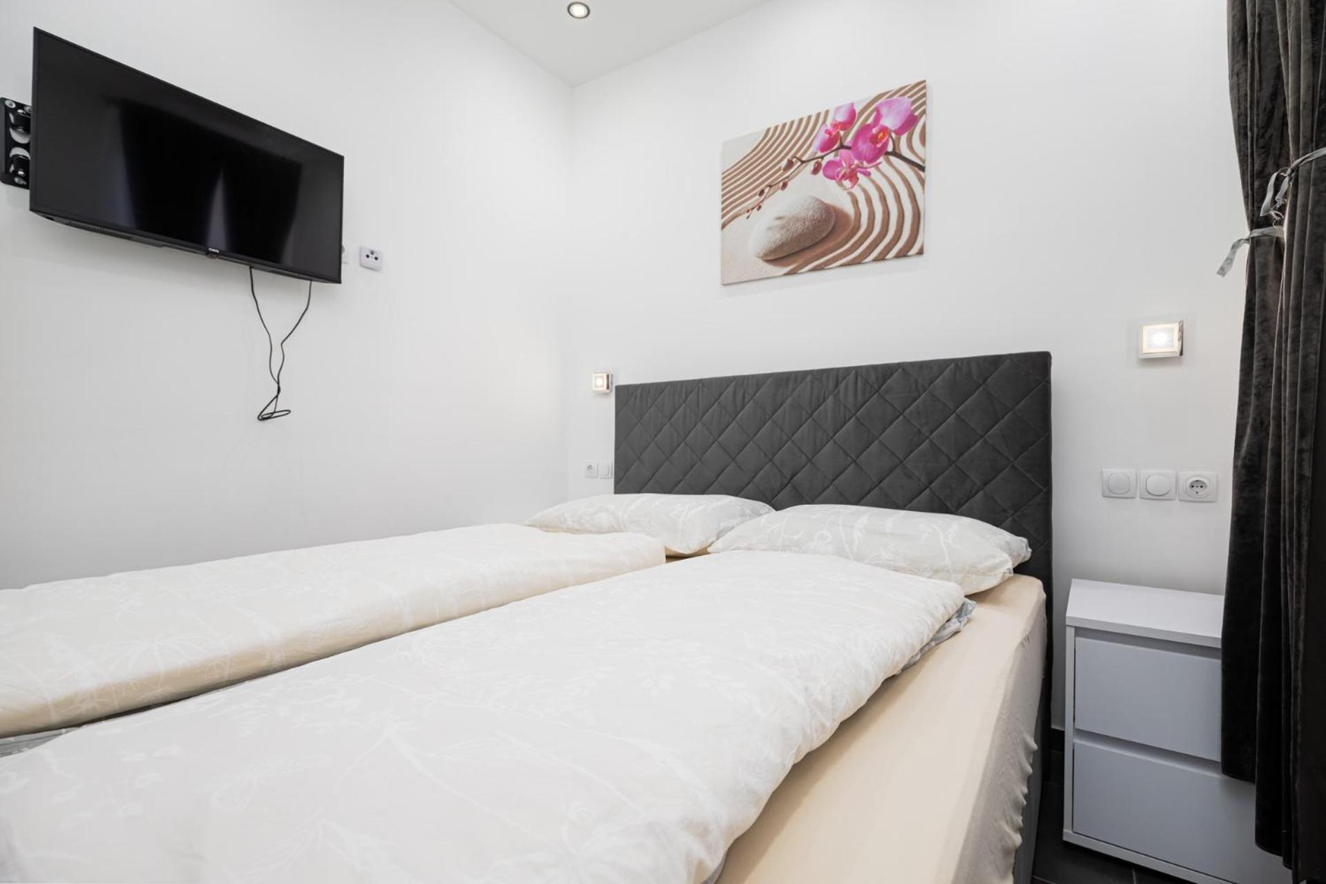 Rooms And Studio Flora Poreč Zewnętrze zdjęcie