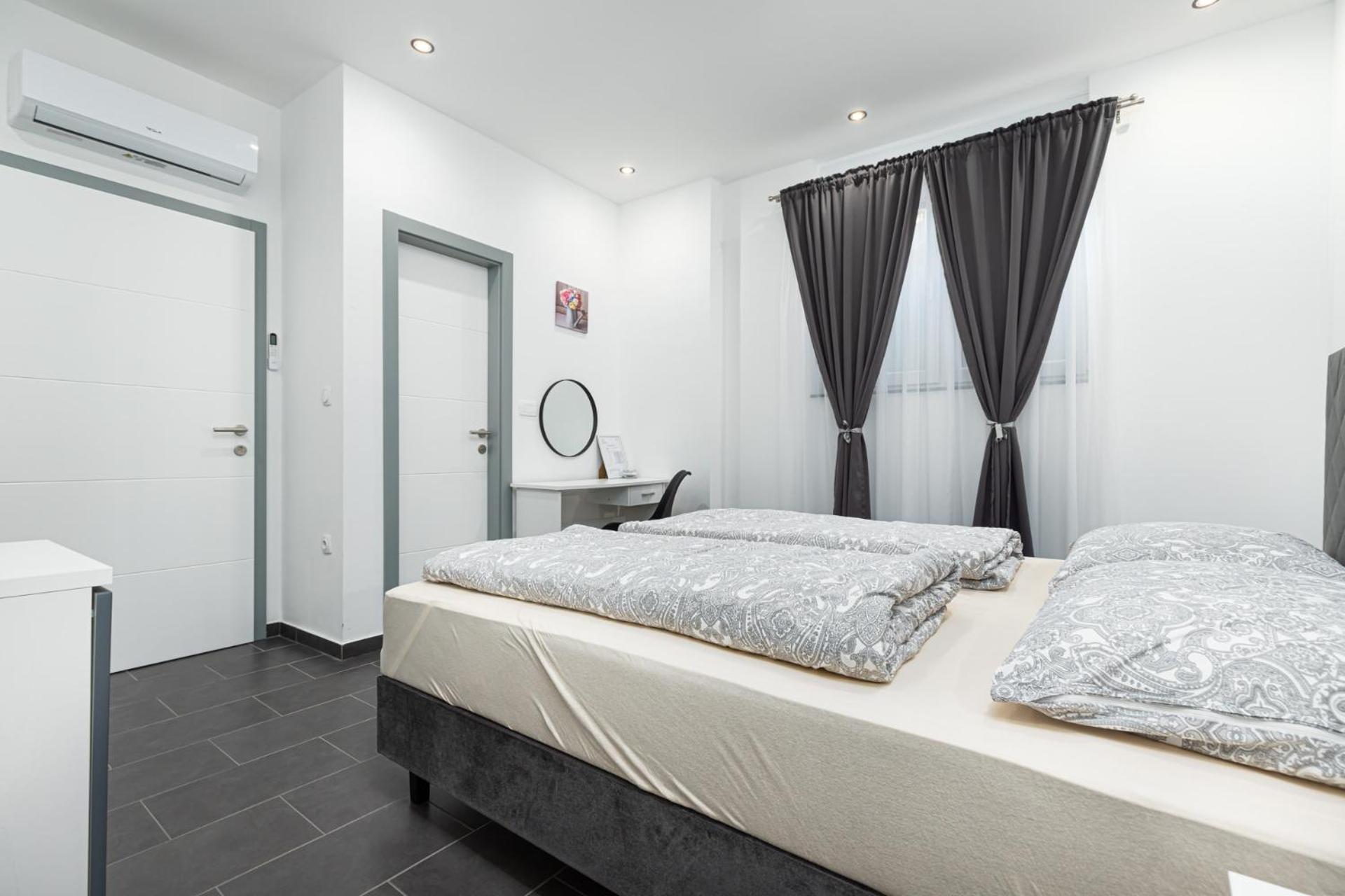Rooms And Studio Flora Poreč Zewnętrze zdjęcie