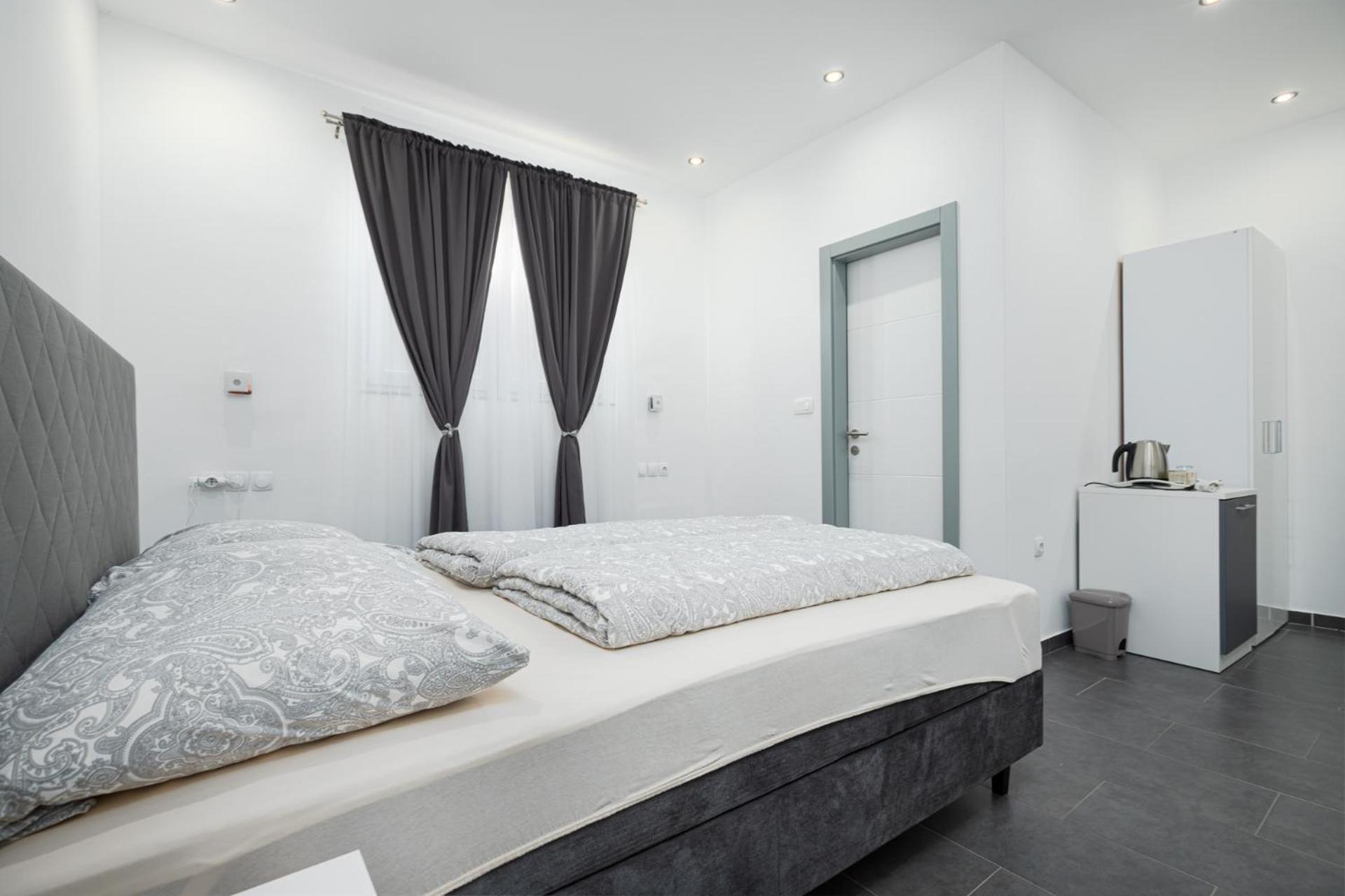 Rooms And Studio Flora Poreč Zewnętrze zdjęcie