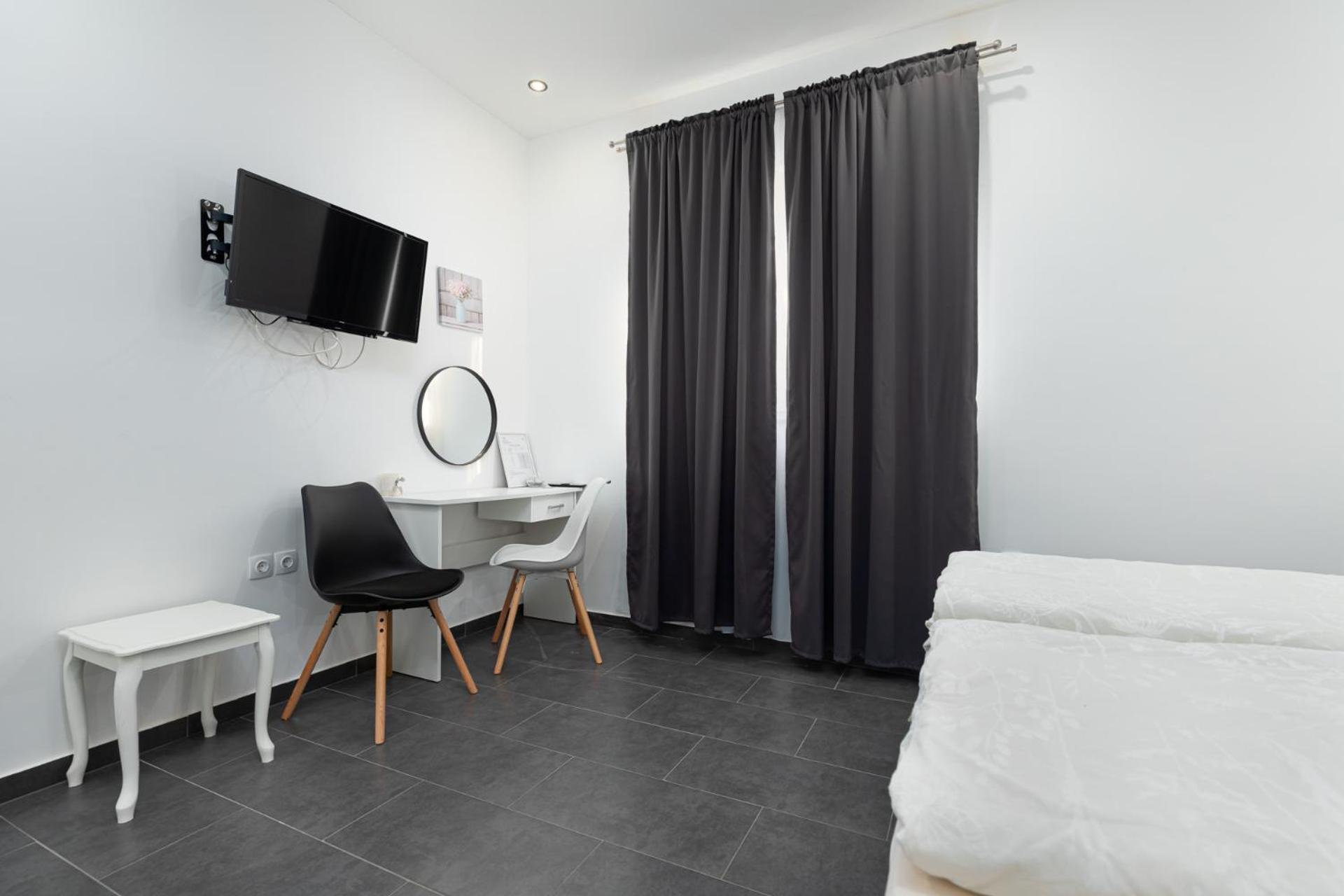 Rooms And Studio Flora Poreč Zewnętrze zdjęcie