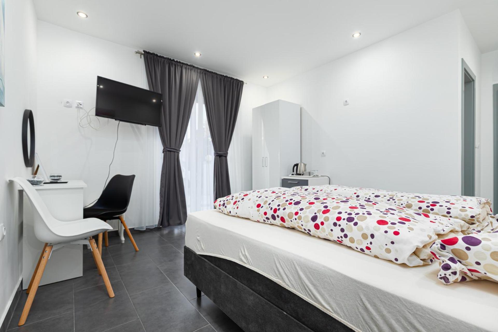 Rooms And Studio Flora Poreč Zewnętrze zdjęcie