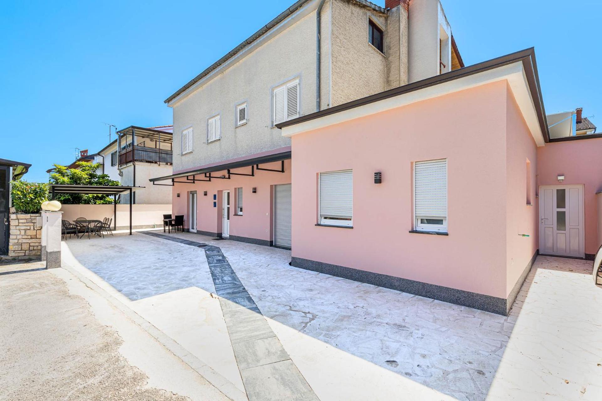 Rooms And Studio Flora Poreč Zewnętrze zdjęcie